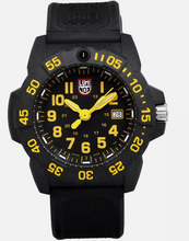 Load image into Gallery viewer, Luminox 3505