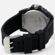 Load image into Gallery viewer, Luminox 3505