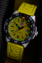 Load image into Gallery viewer, Luminox 3125