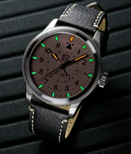 Load image into Gallery viewer, Luminox 9527