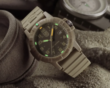 Load image into Gallery viewer, Luminox 0326