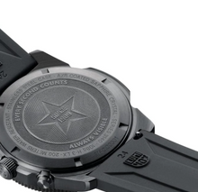 Load image into Gallery viewer, Luminox 3141.BO
