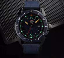 Load image into Gallery viewer, Luminox ICE-SAR Arctic - 1053
