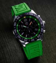 Load image into Gallery viewer, Luminox 3157
