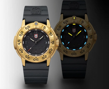 Load image into Gallery viewer, Luminox 3221 Navy SEAL Foundation

