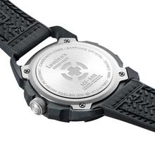 Load image into Gallery viewer, LUMINOX 1001, ICE SAR ARCTIC,
