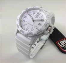 Load image into Gallery viewer, Luminox 0327.WO

